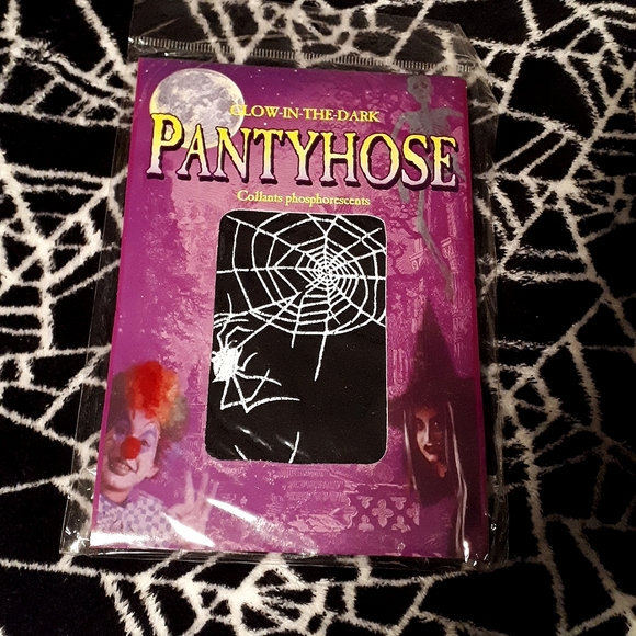 ⚡3/$15⚡ *NEW* Vintage Glow In The Dark Spiderwebs Pantyhose Goth Halloween - Picture 1 of 2